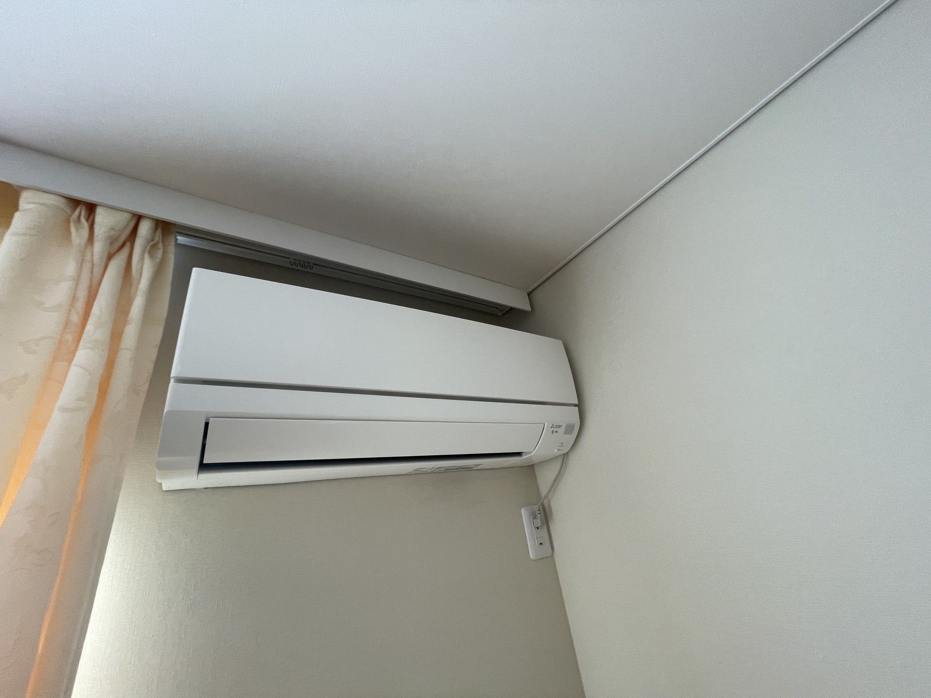 エアコンのある部屋