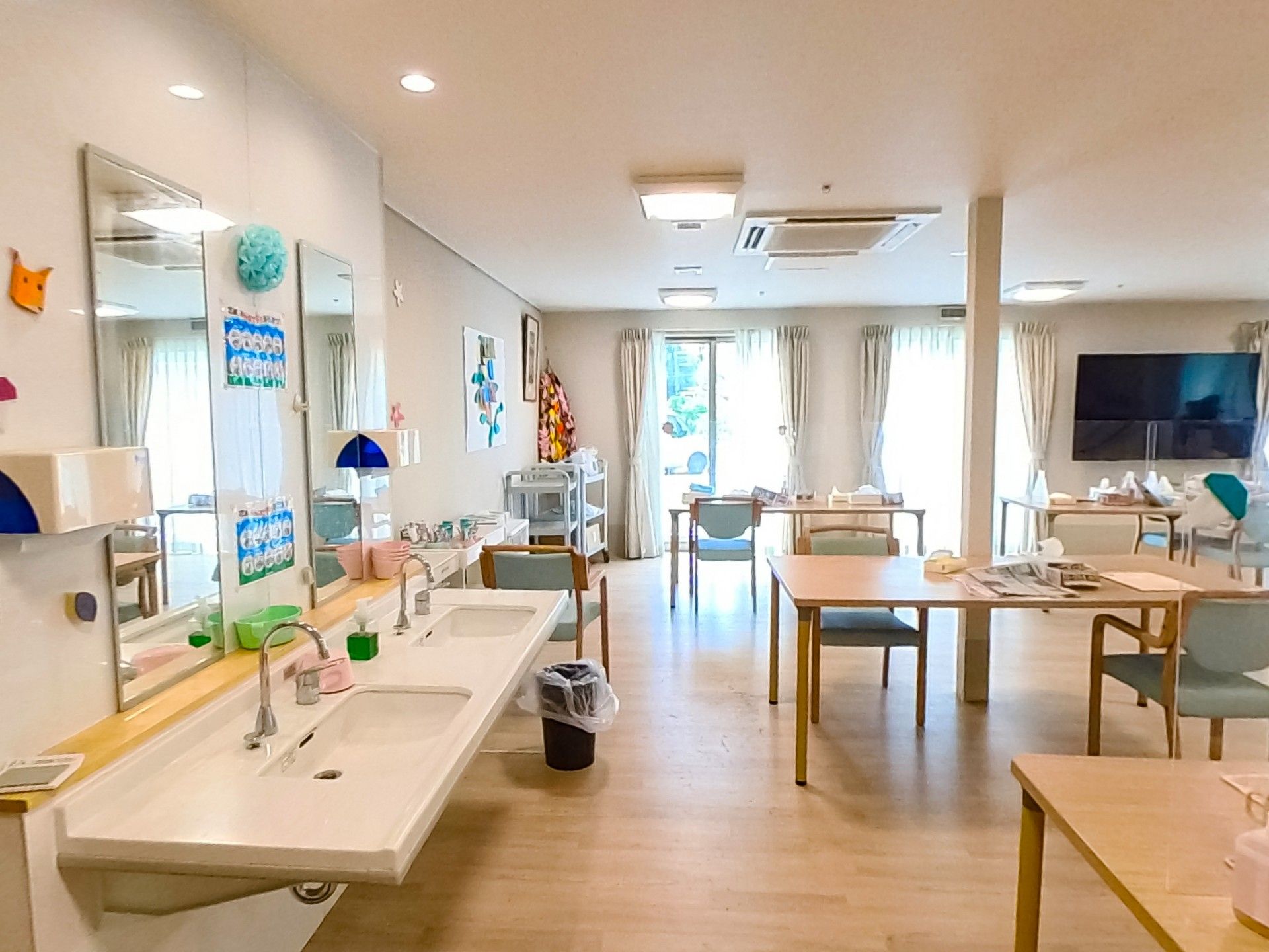 明るい共有スペース