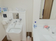 清潔でバリアフリーなトイレ設備