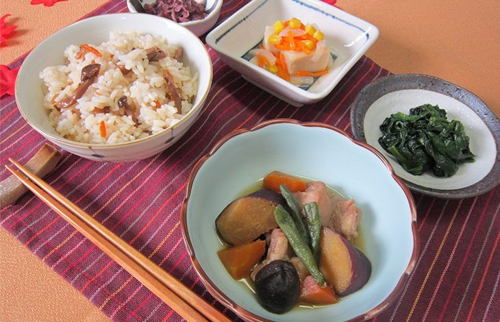 和食の複数のお皿 料理