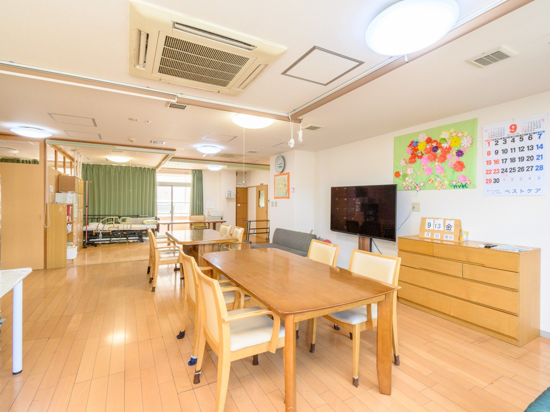 ご入居者様同士が仲良くしている姿