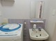 介護施設の清潔なトイレスペース