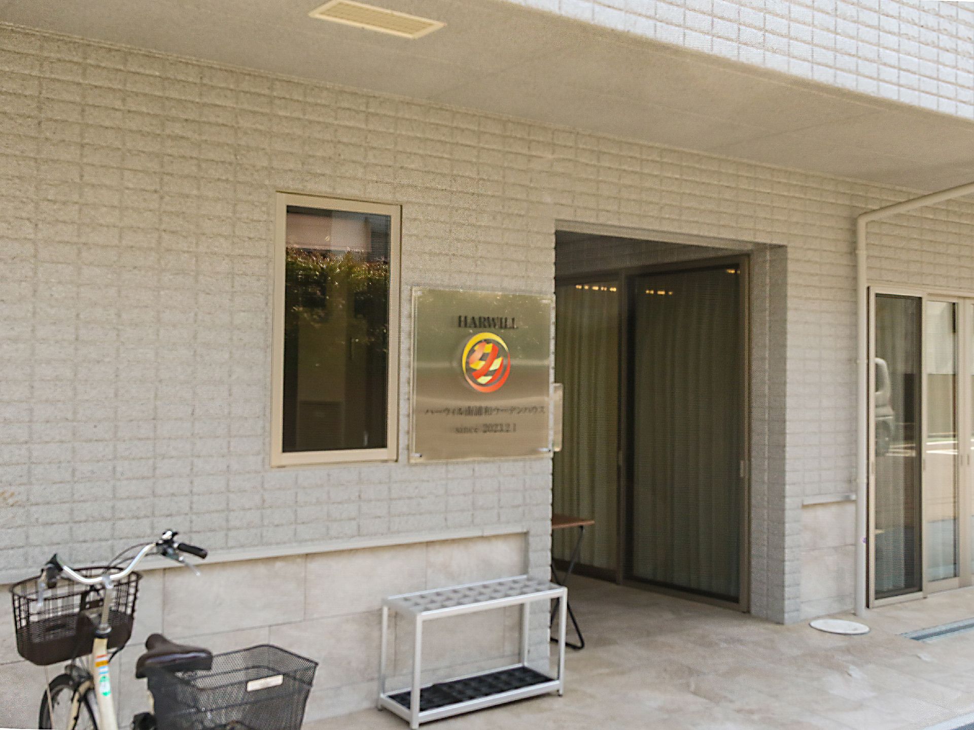 スムーズにご入館いただける広々とした玄関