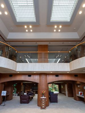 ロビー