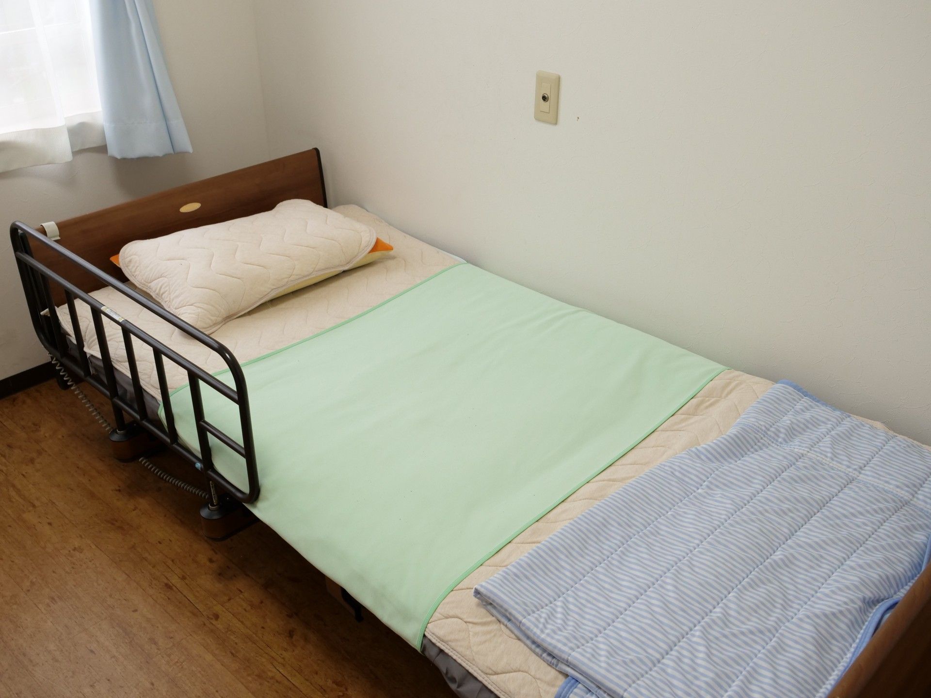 快適な個室の寝室