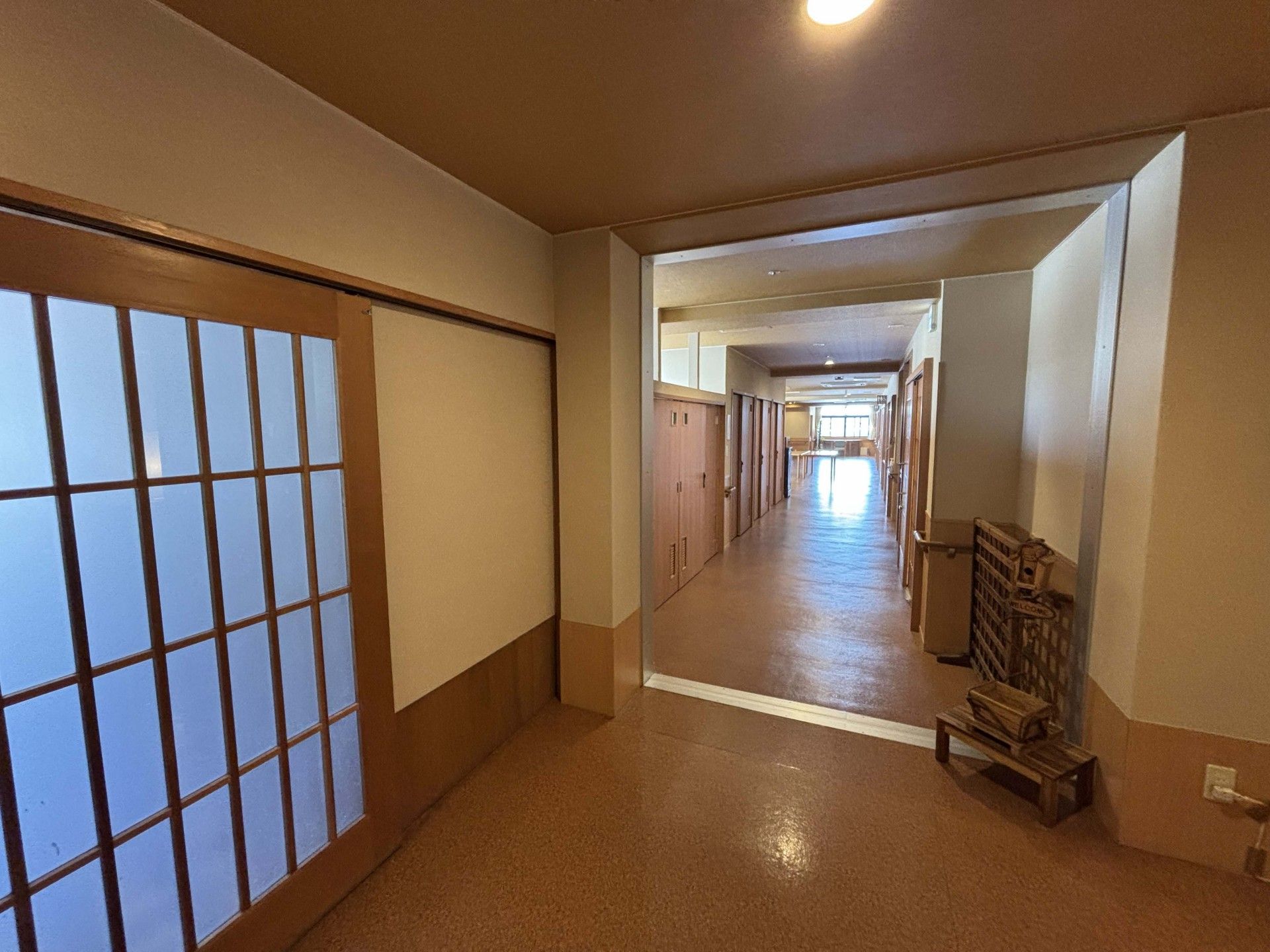落ち着いた廊下