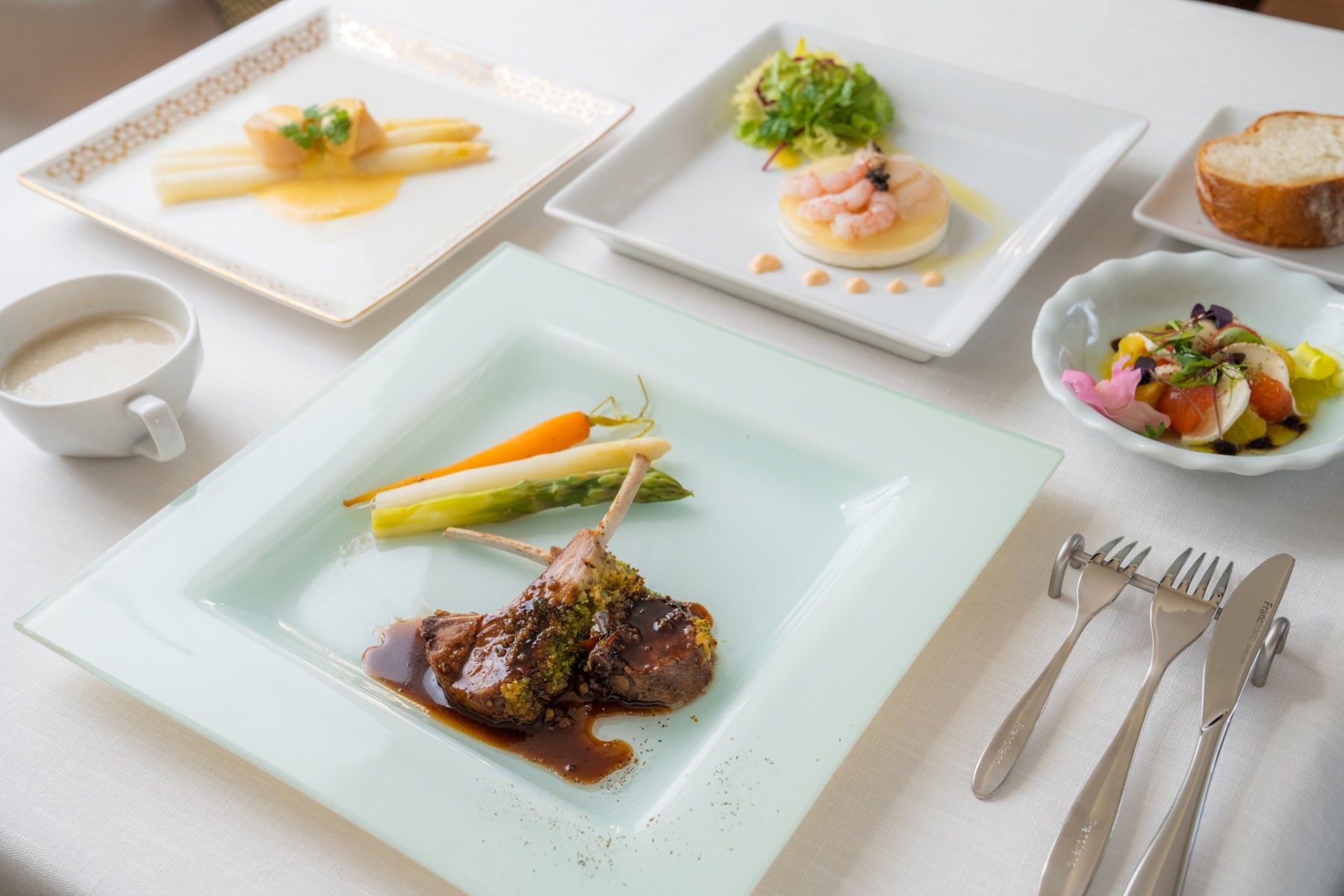 美味しそうな食事の一例