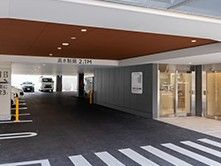 エントランスの外観
