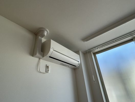 居室　エアコン