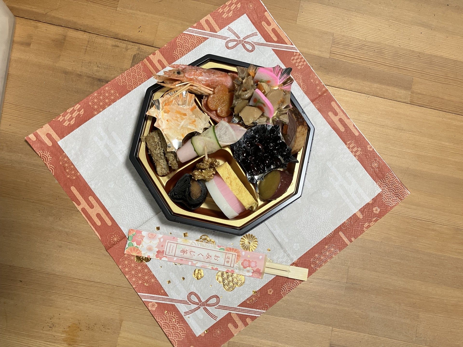 彩り豊かな料理の盛り合わせ