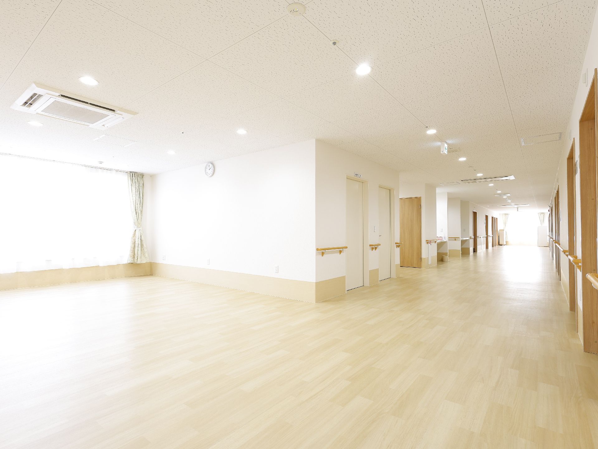 レクリエーションの際、入居者が集まる共有スペース