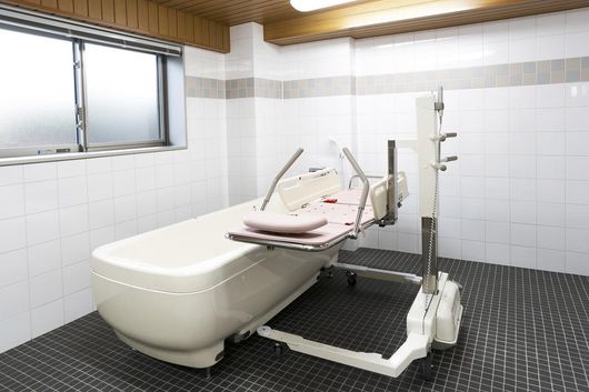 ストレッチャー浴