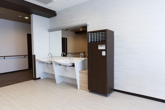 食堂業務用加湿空 気清浄機