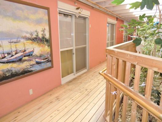 ウッドデッキのテラス