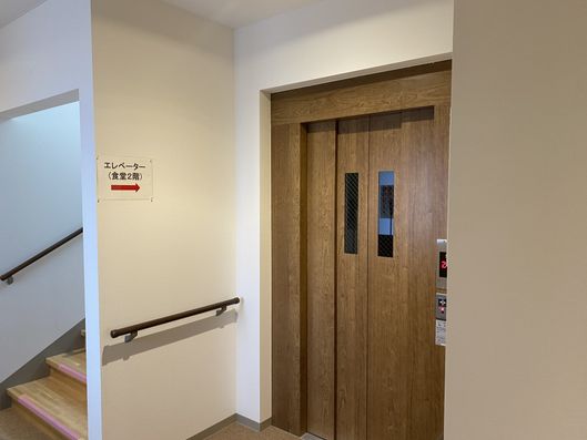 エレベーター