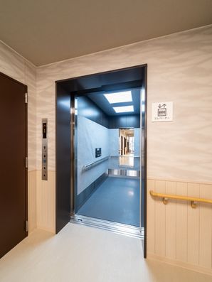 エレベーター
