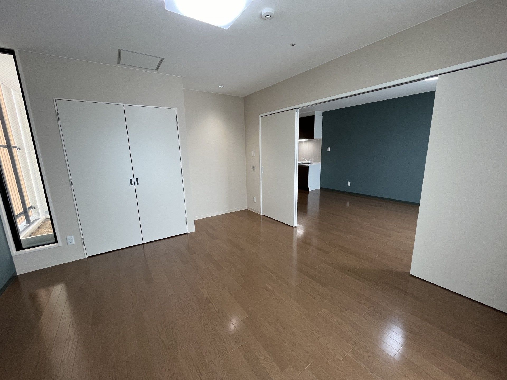 広々とした居室の一角