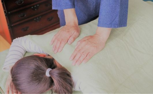 マッサージ施術室