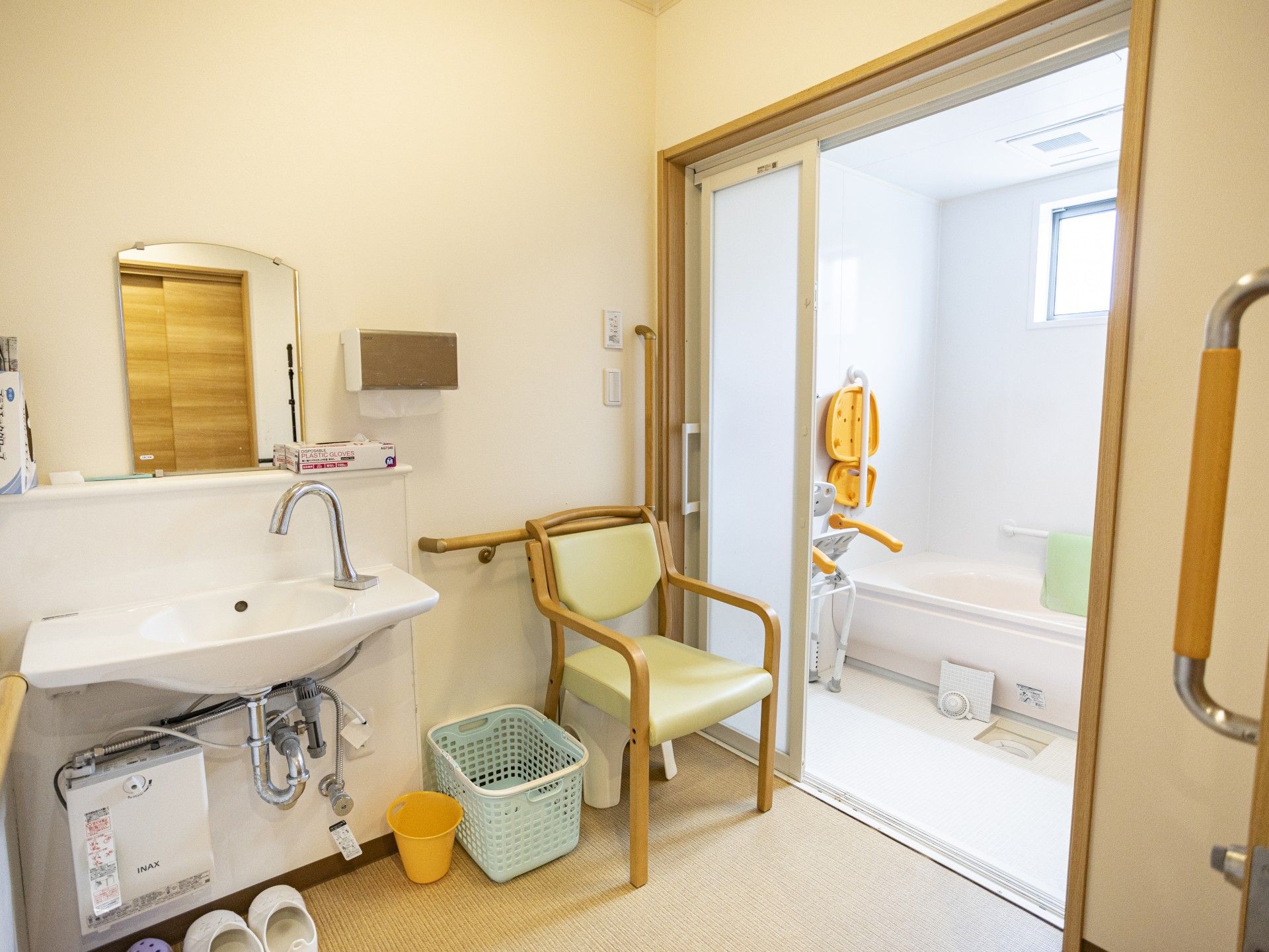 使いやすい洗面所と浴室