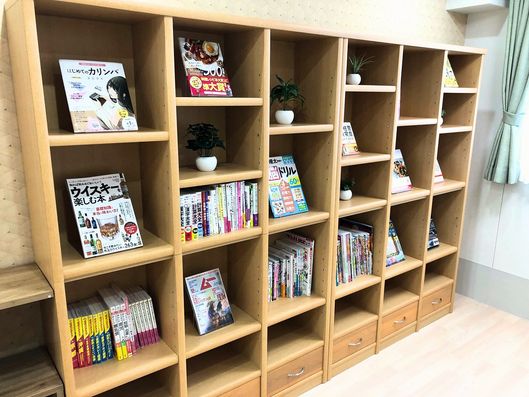 ブックラウンジ