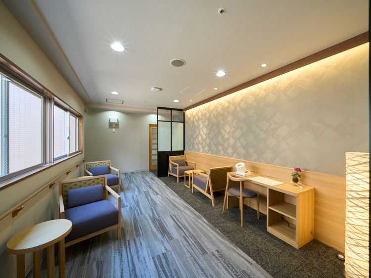 居室の部屋は扉などでしっかりと仕切られており、お二人でお過ごしの場合でも、個人の空間を作ることができる。