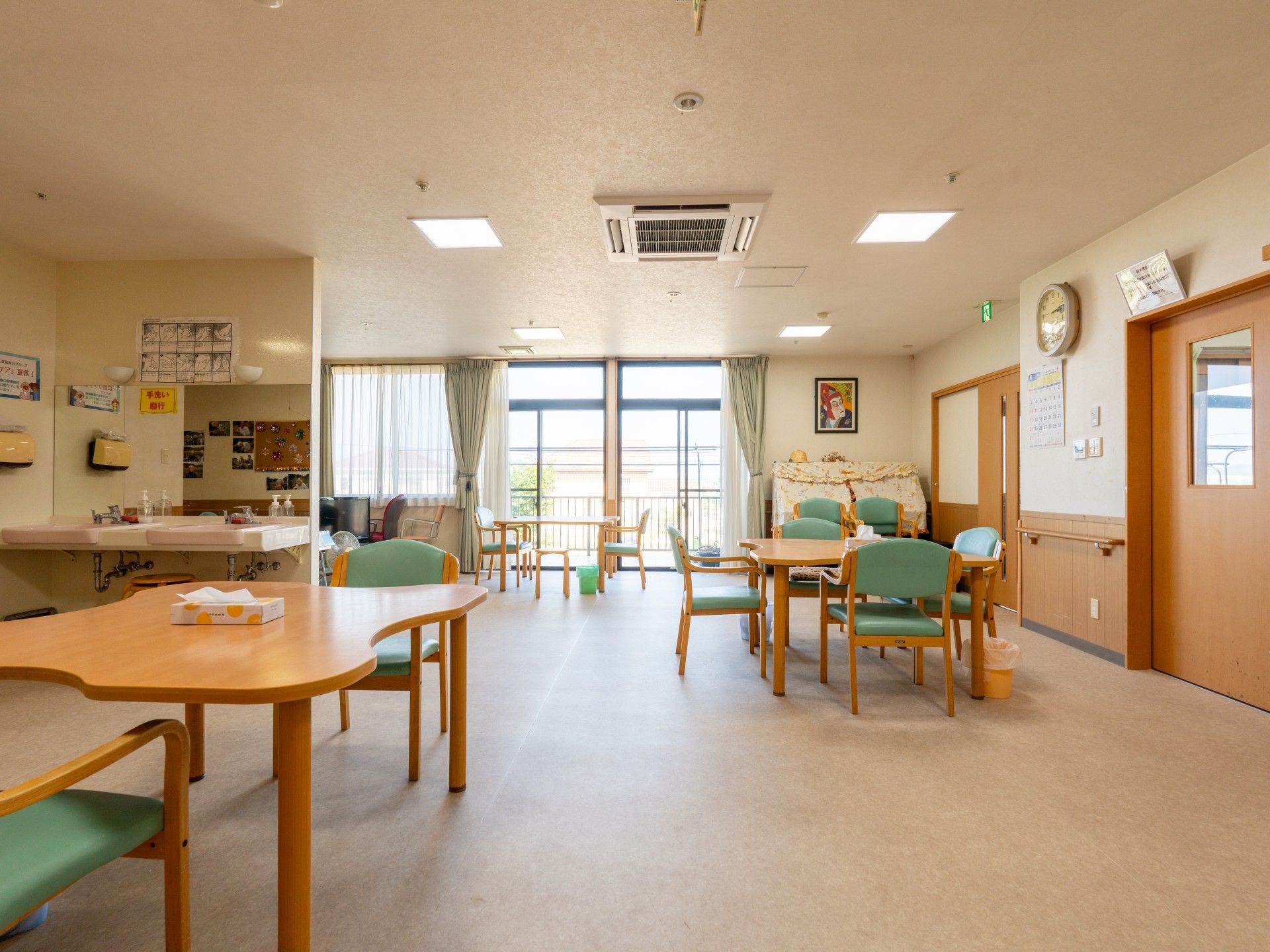 明るい共有スペース