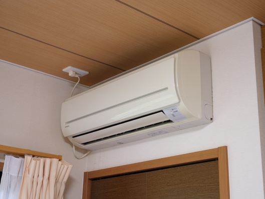 エアコン