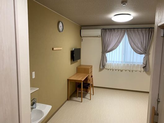 居室（家具・家電付き）