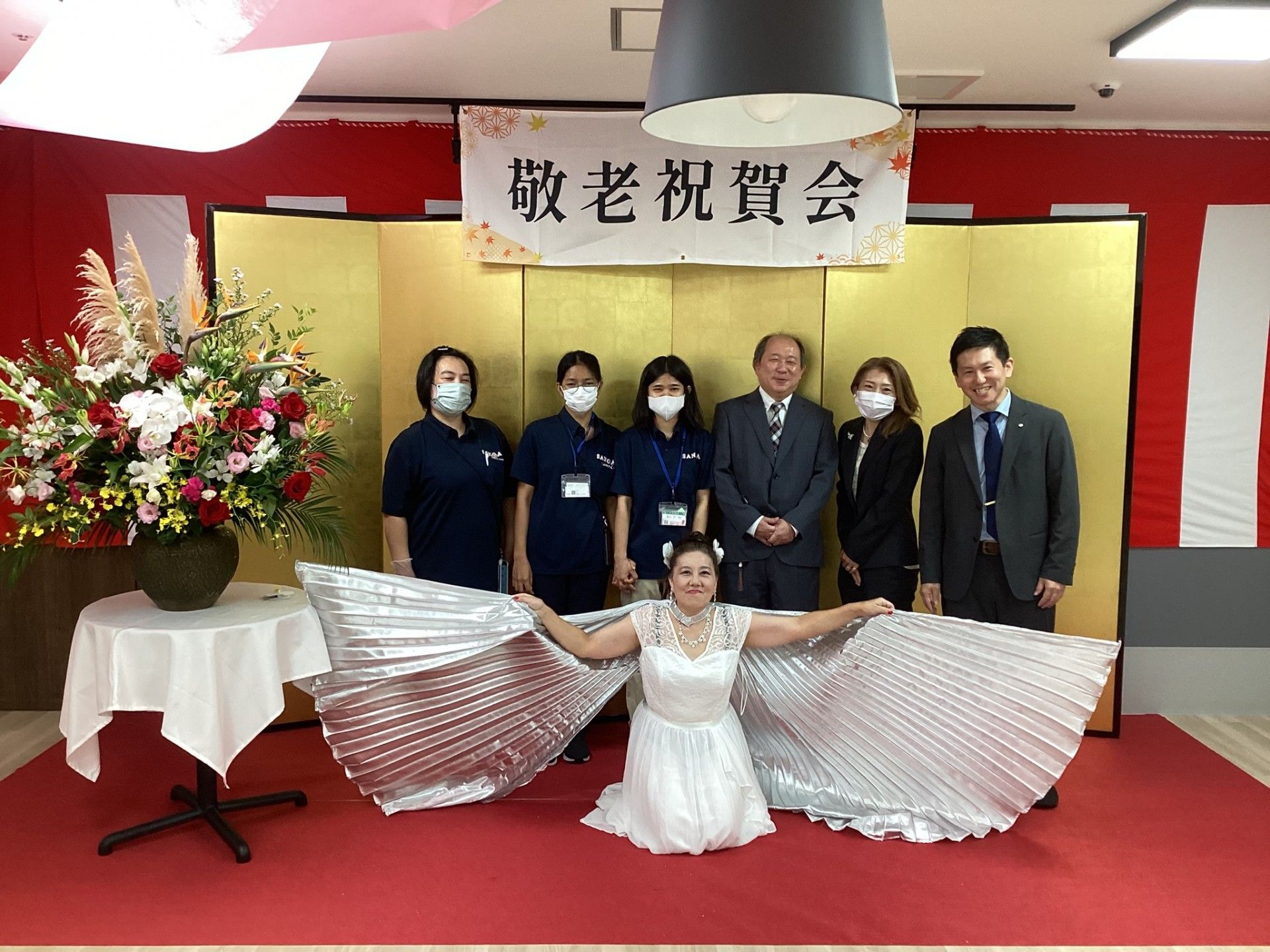 敬老祝賀会の集合写真