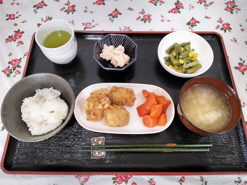 和食の食事膳セット