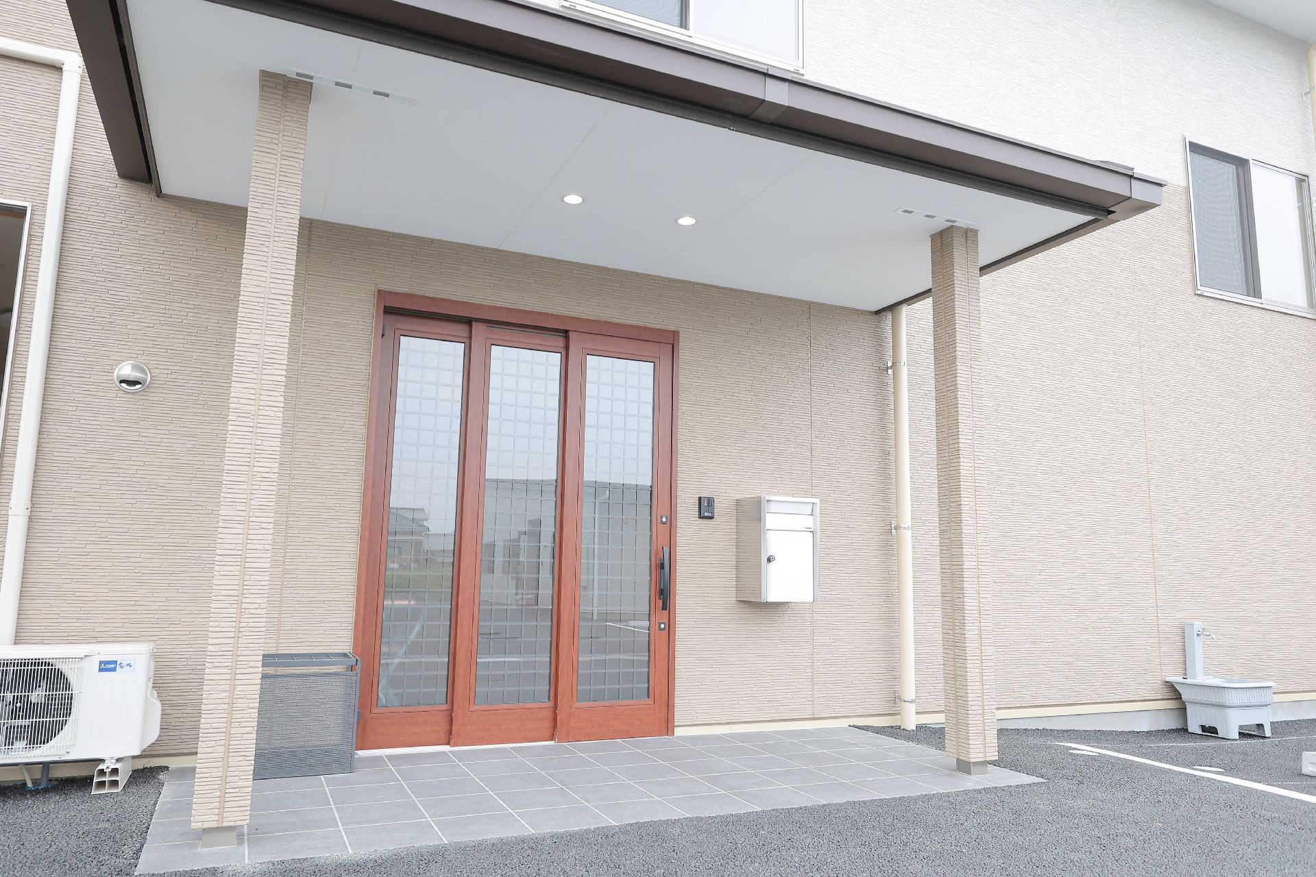 段差を減らした造りの玄関