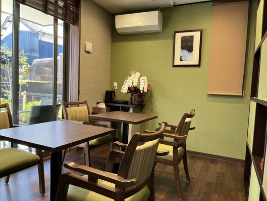 カフェルーム花水木