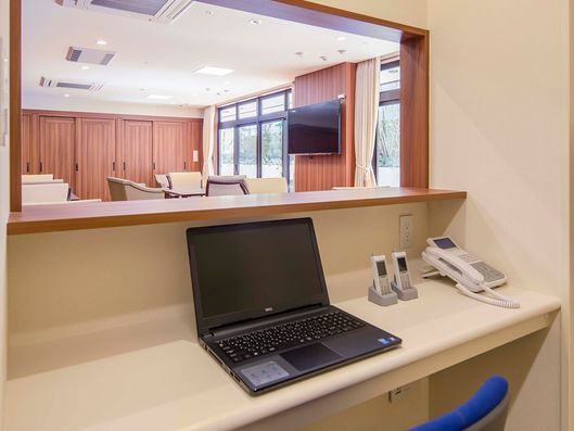 スタッフステーション