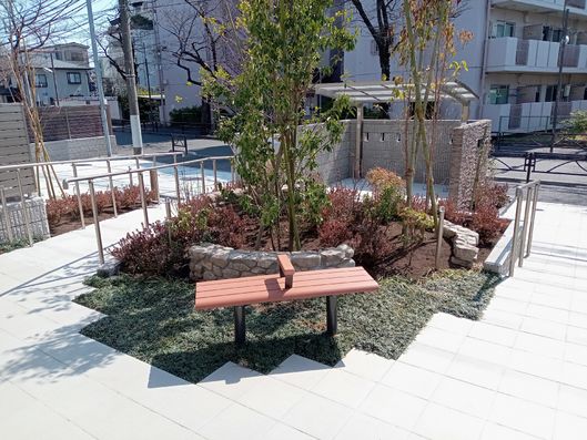 エントランス周辺