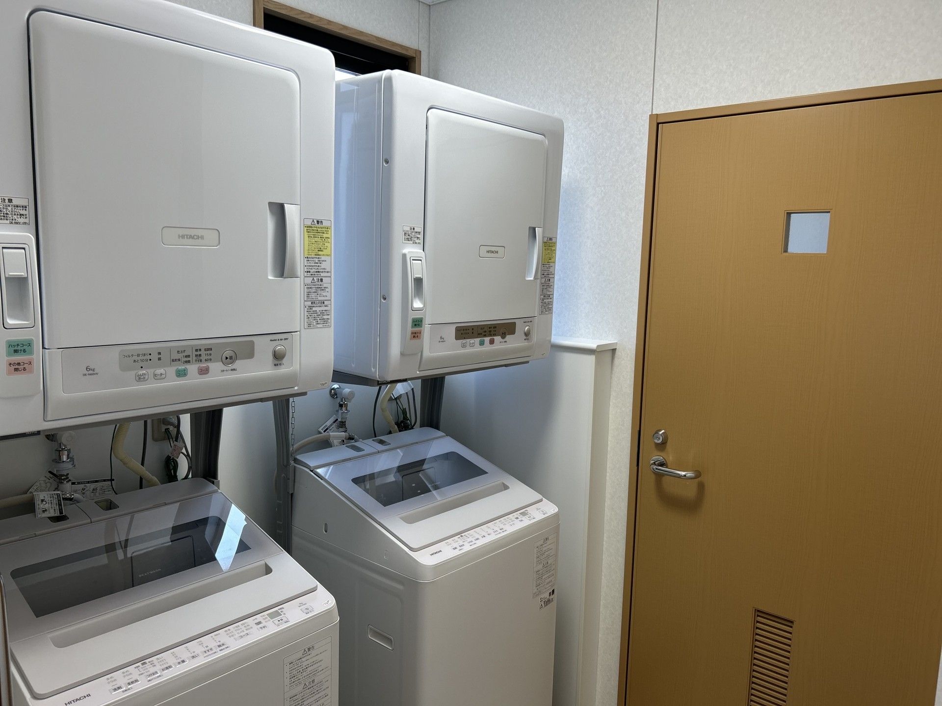 洗濯機と乾燥機の部屋