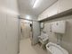 清潔感のあるトイレスペース