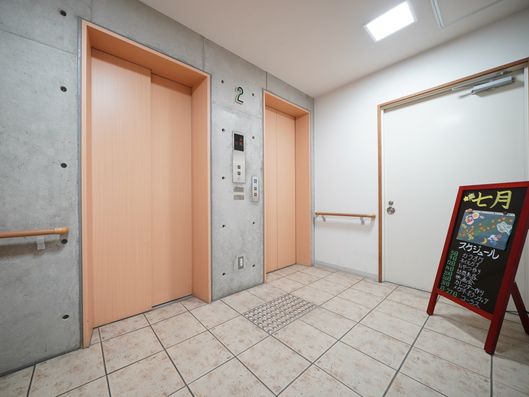 エレベーターホール