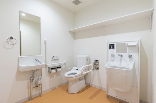 共有トイレ