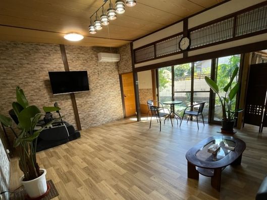 リビングダイニング