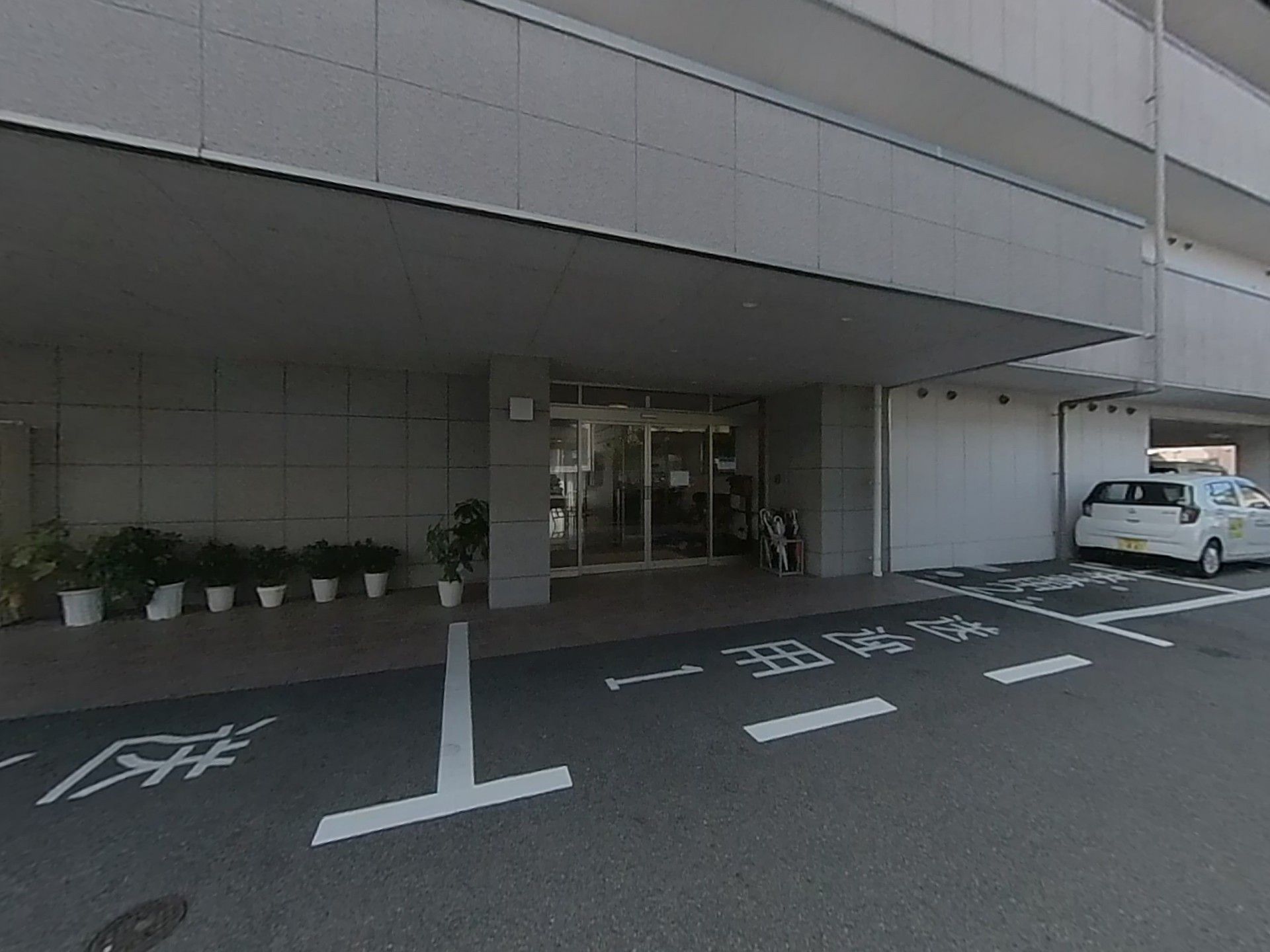 広々としたエントランス