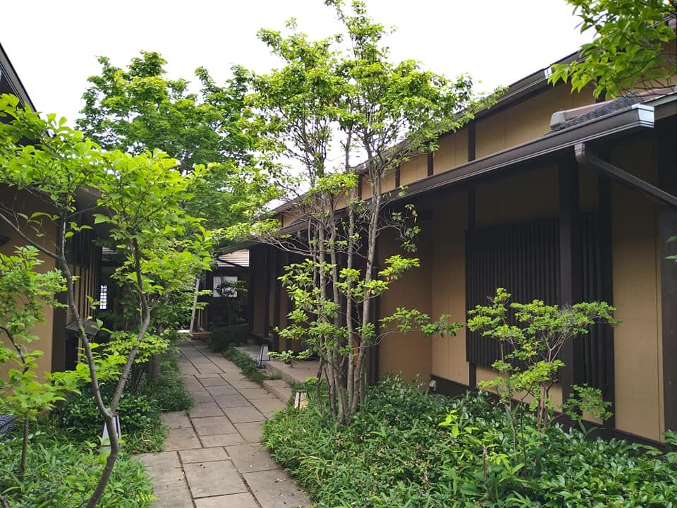 緑豊かな回廊