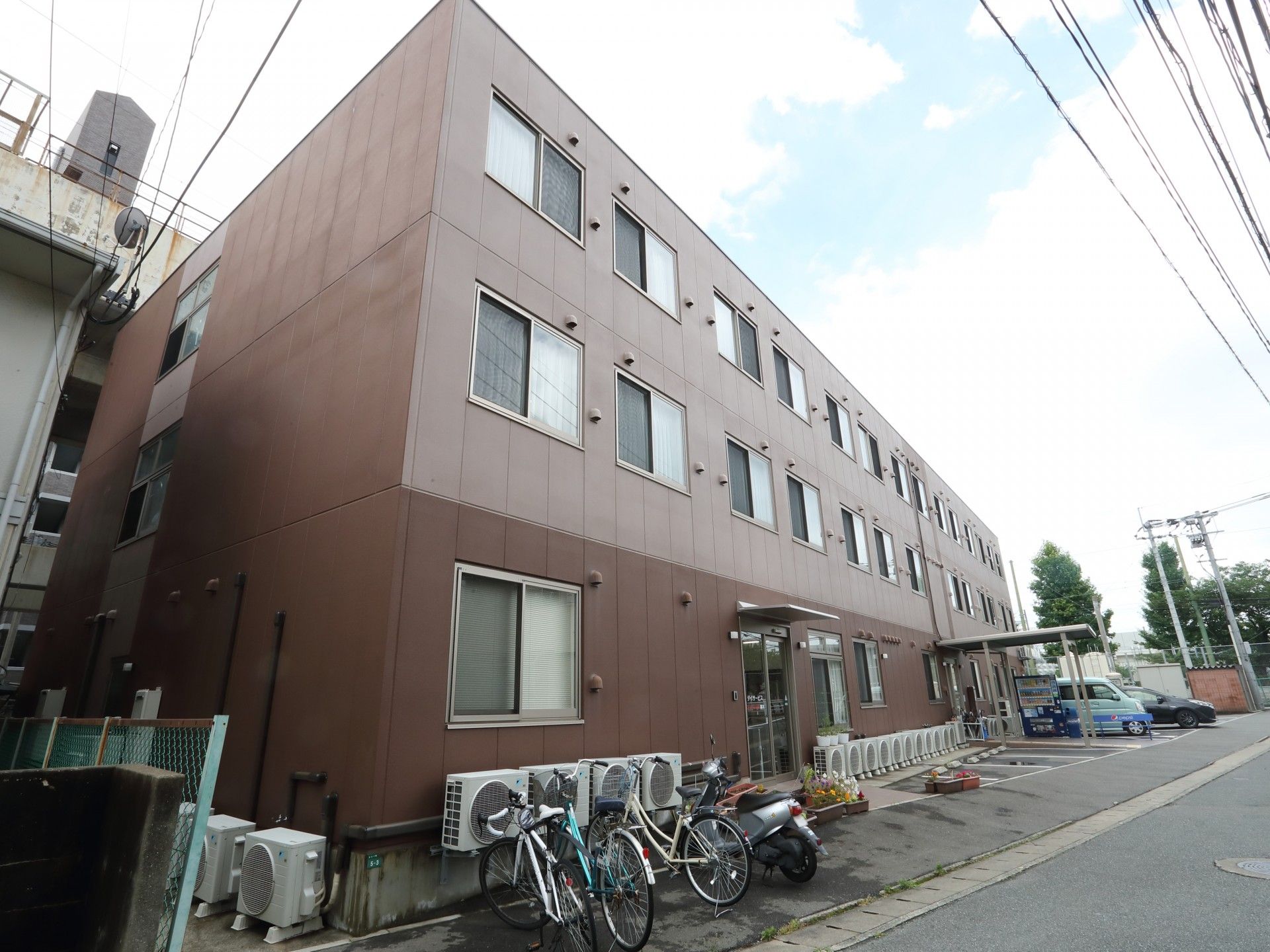 2階建ての施設