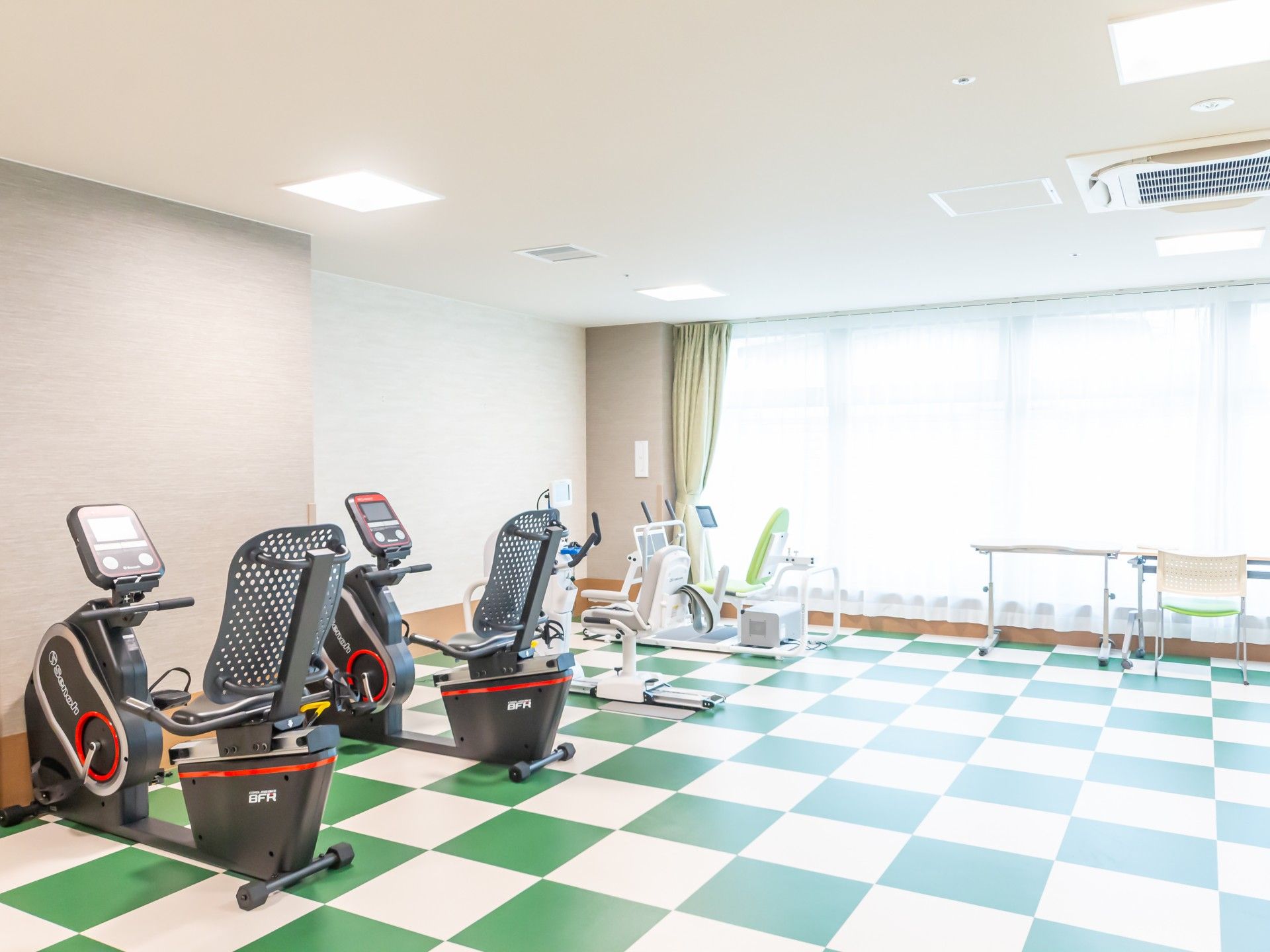 設備の整ったトレーニングルーム