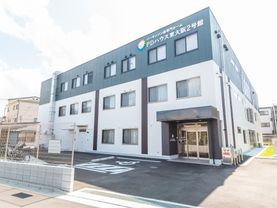 3階建ての外観