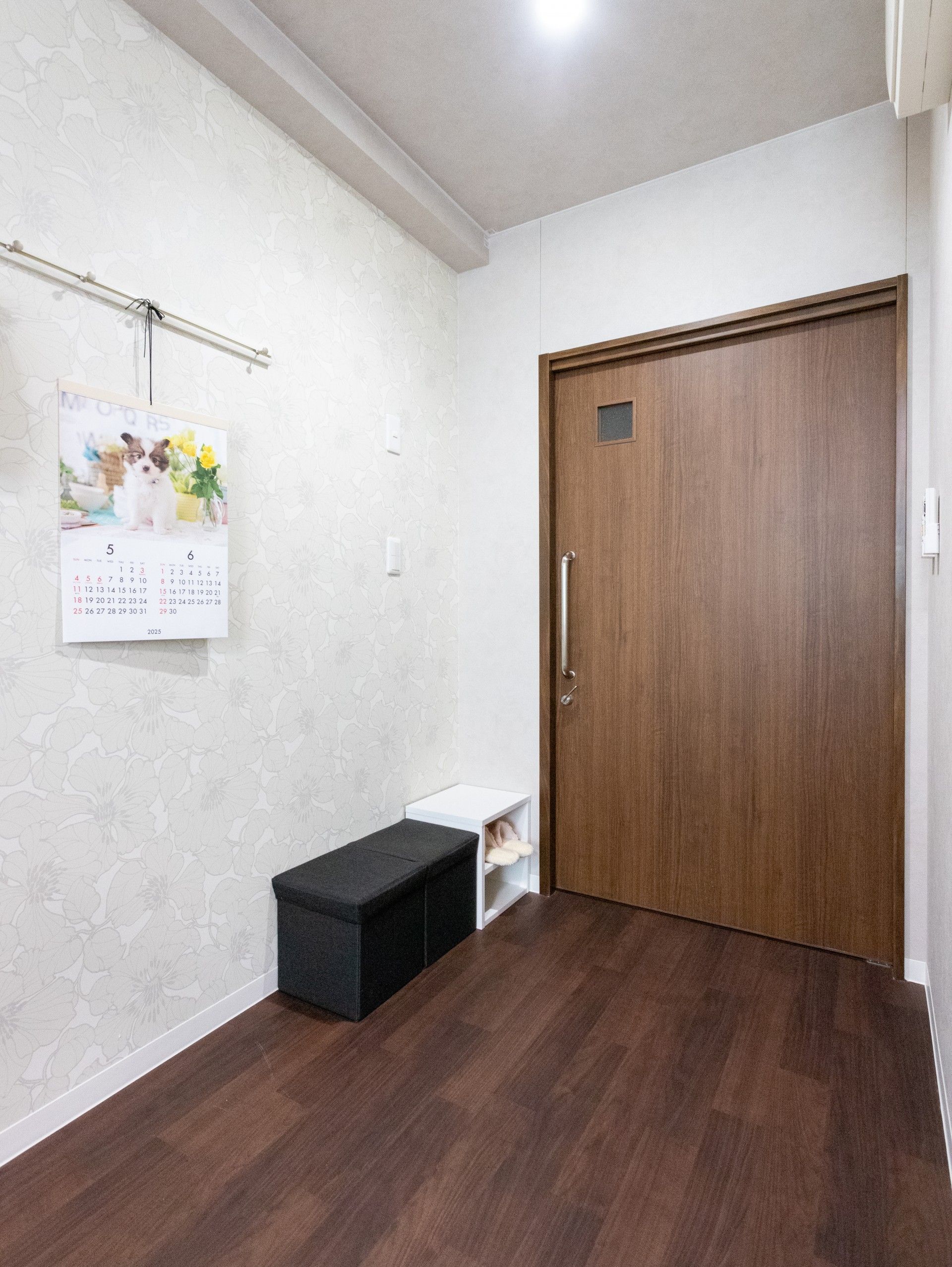 落ち着いた雰囲気の廊下