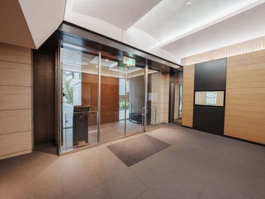 エントランスホール