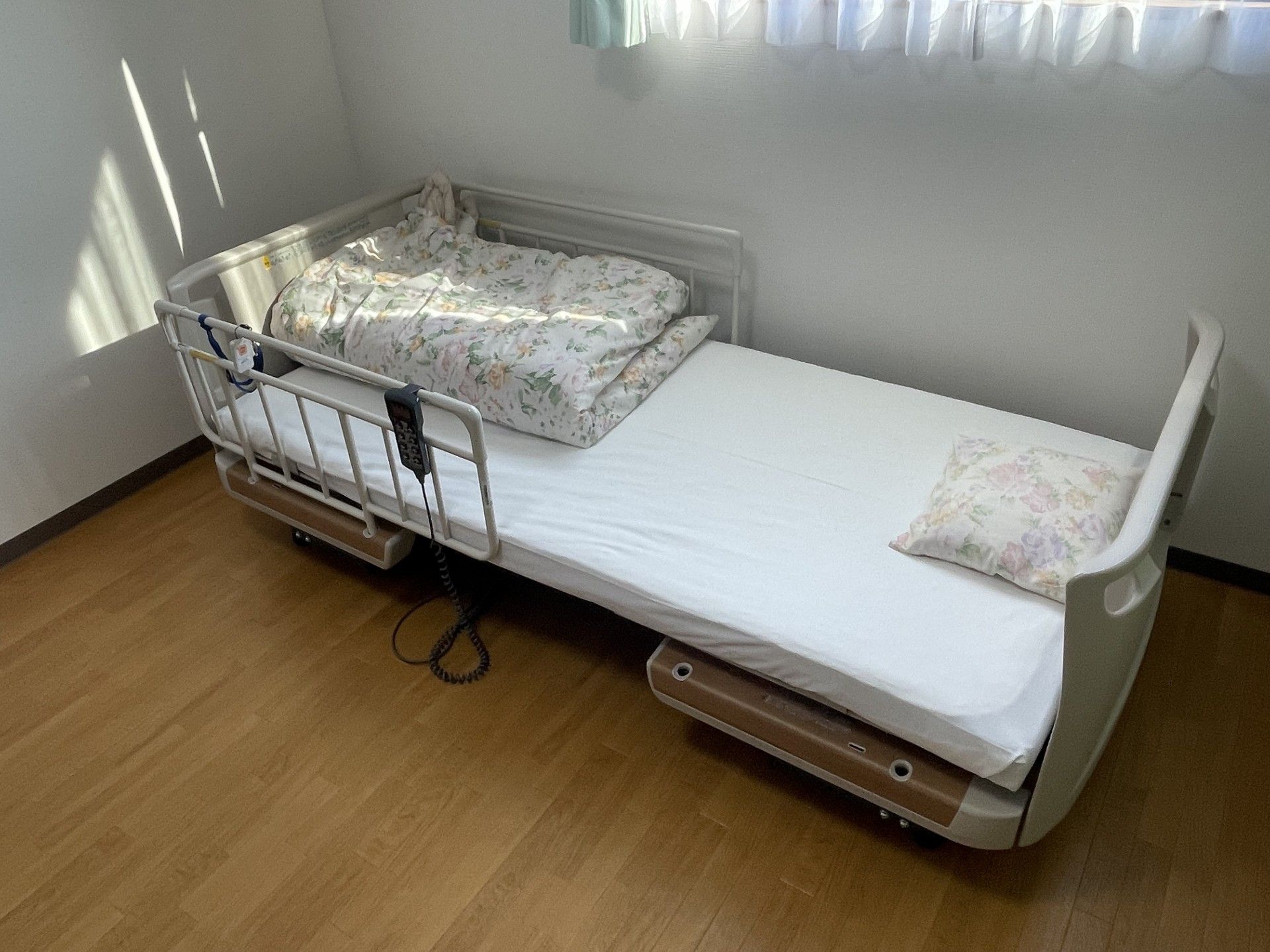 快適な個室のベッド
