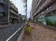 介護施設の外観と周辺風景