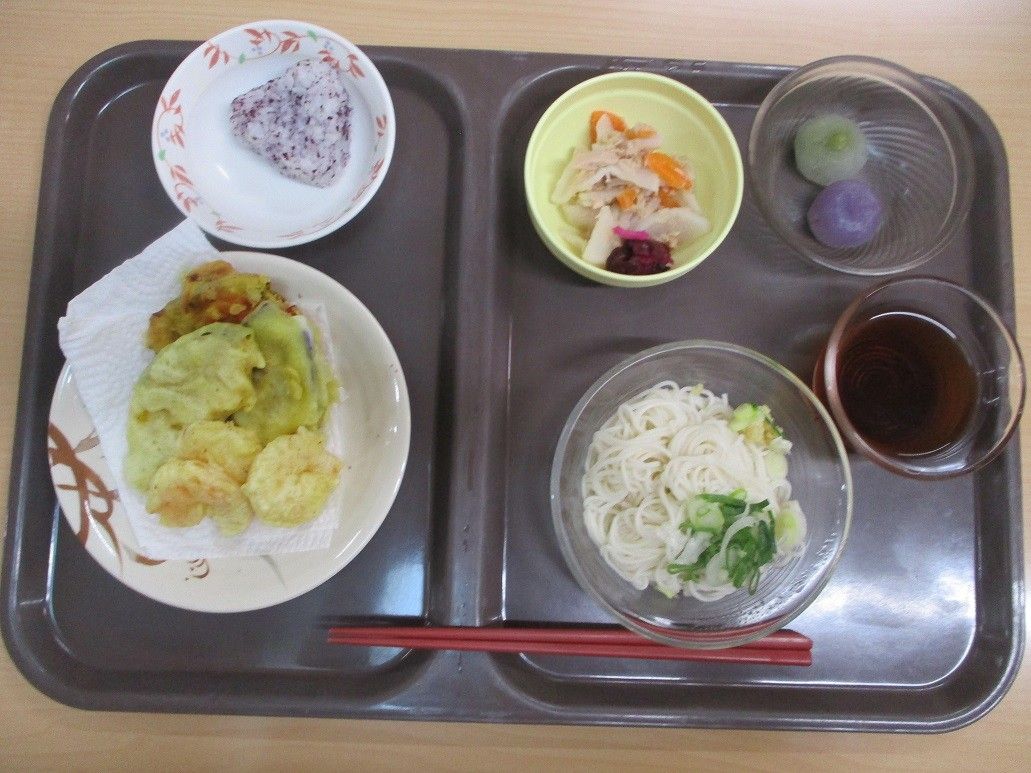 健康的な手作りの昼食