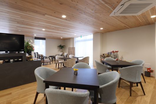 エントランスラウンジ